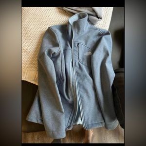 Size small NorthFace Soft Shell Jacket